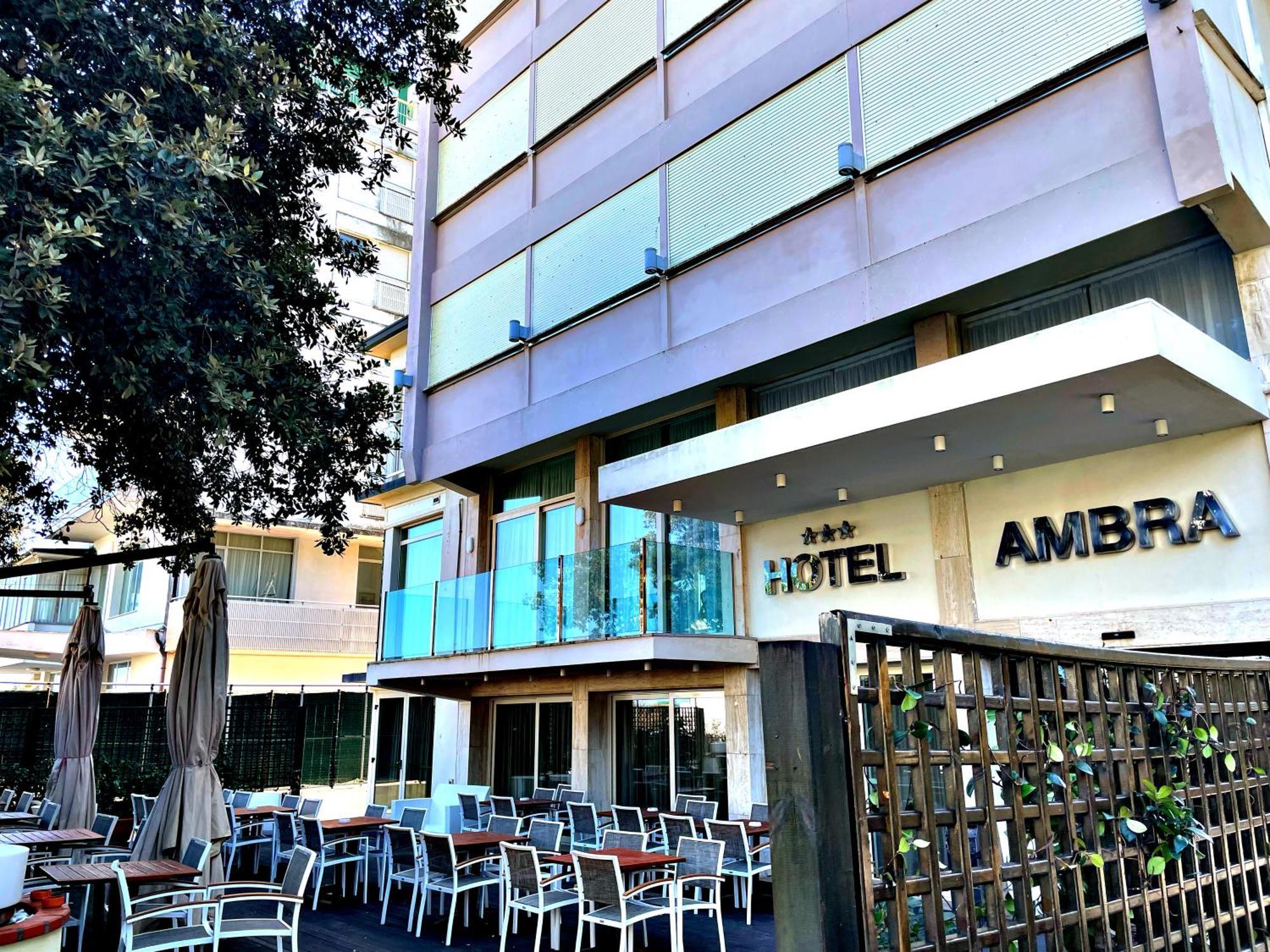 Hotel Ambra Milano Marittima Exterior foto