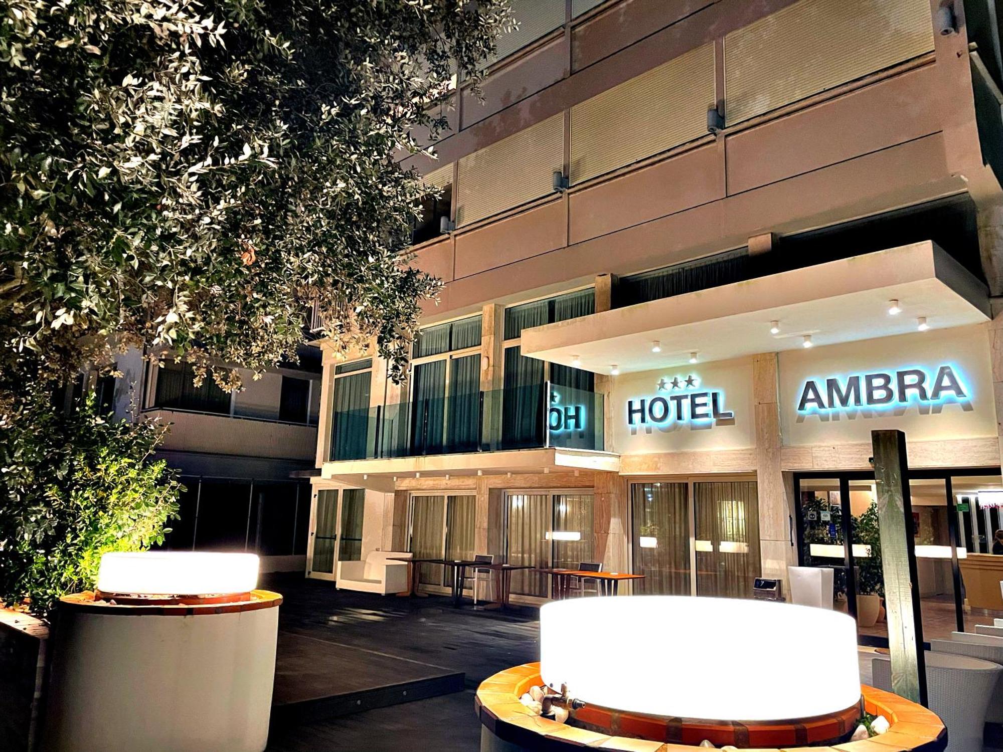 Hotel Ambra Milano Marittima Exterior foto
