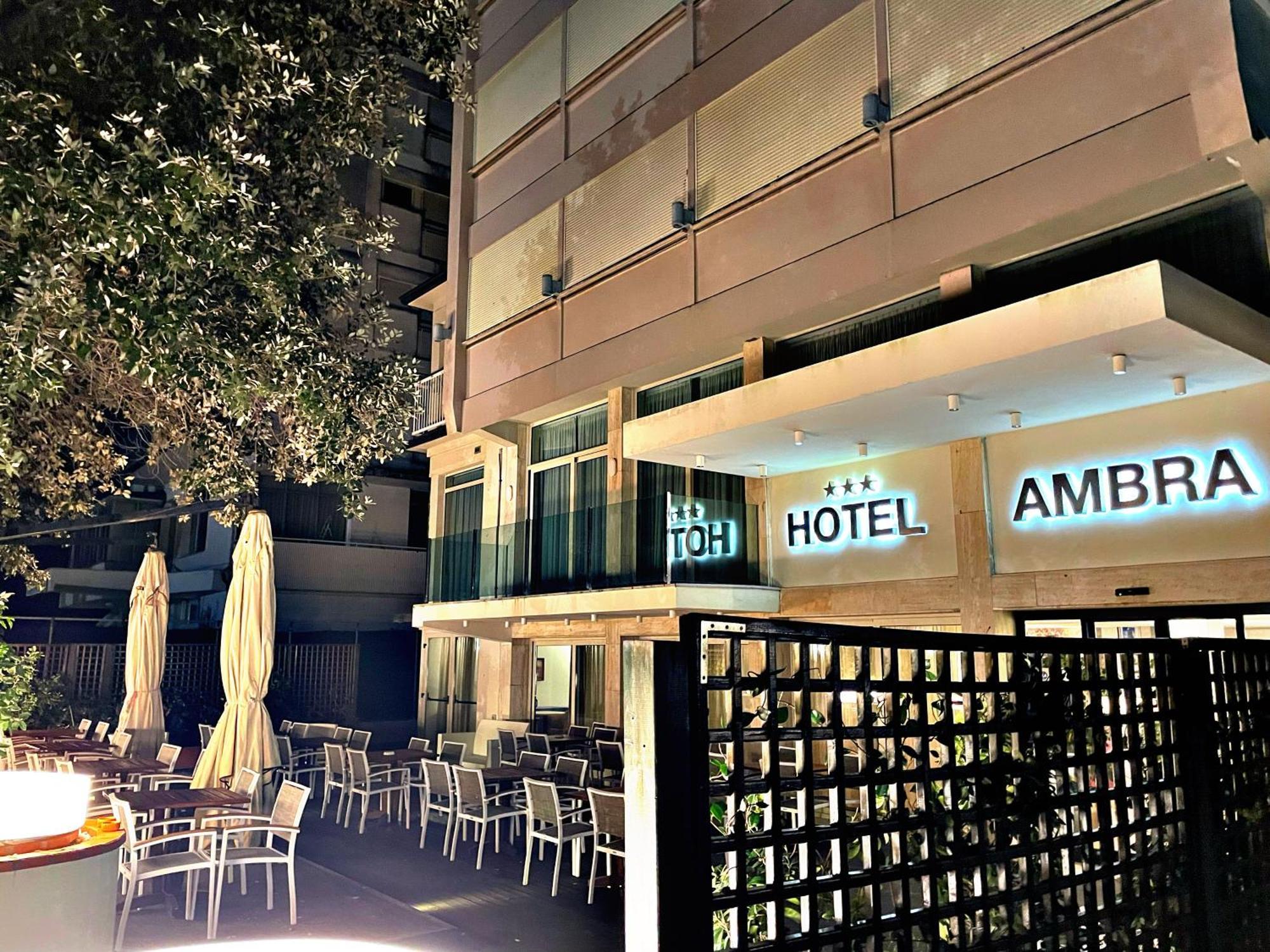 Hotel Ambra Milano Marittima Exterior foto