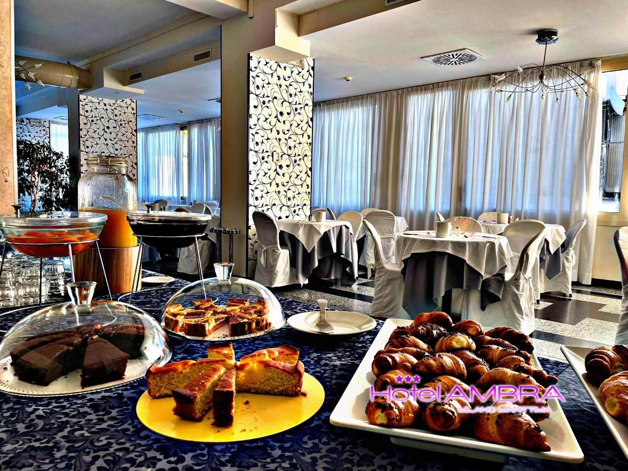 Hotel Ambra Milano Marittima Exterior foto