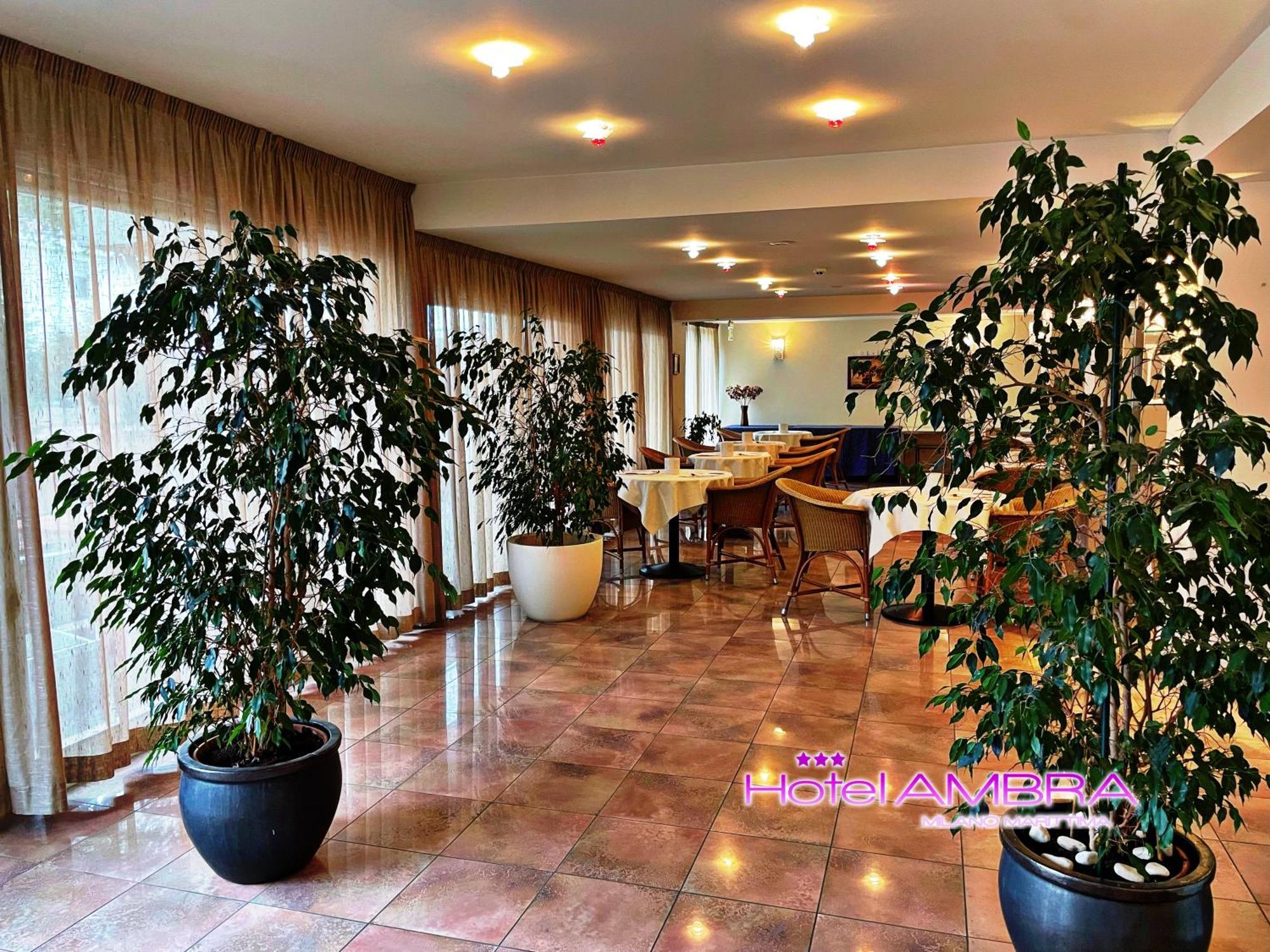 Hotel Ambra Milano Marittima Exterior foto