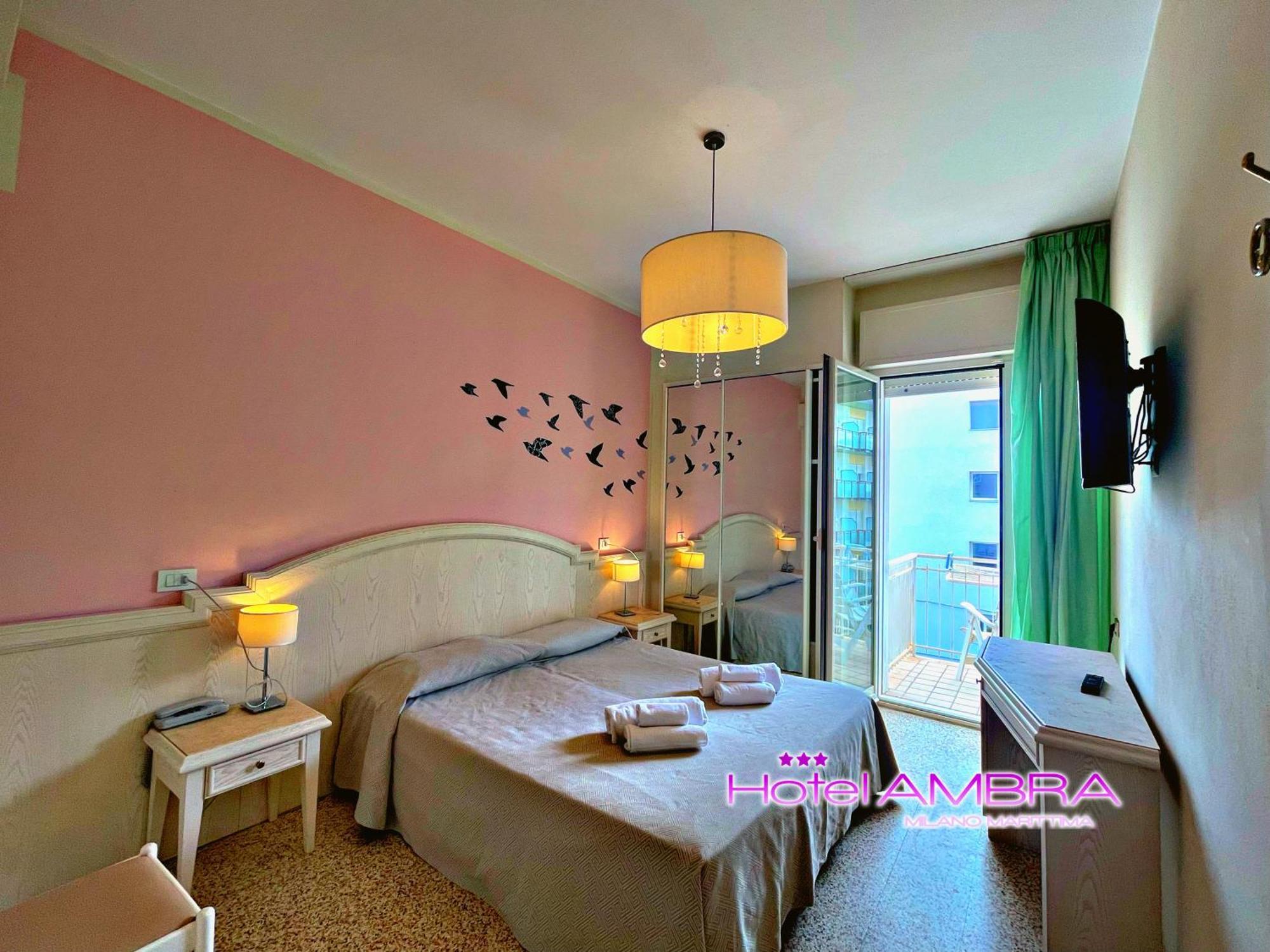 Hotel Ambra Milano Marittima Exterior foto