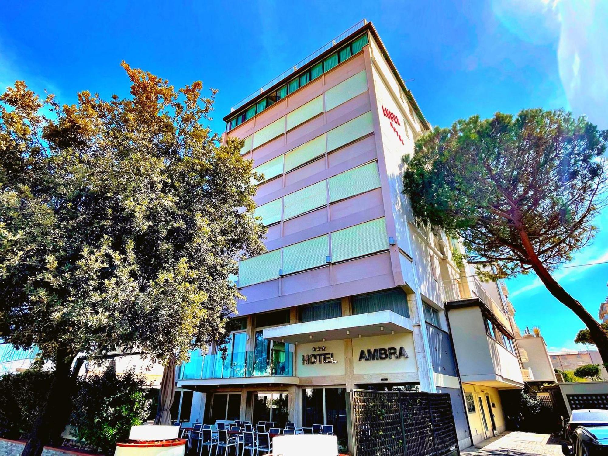 Hotel Ambra Milano Marittima Exterior foto