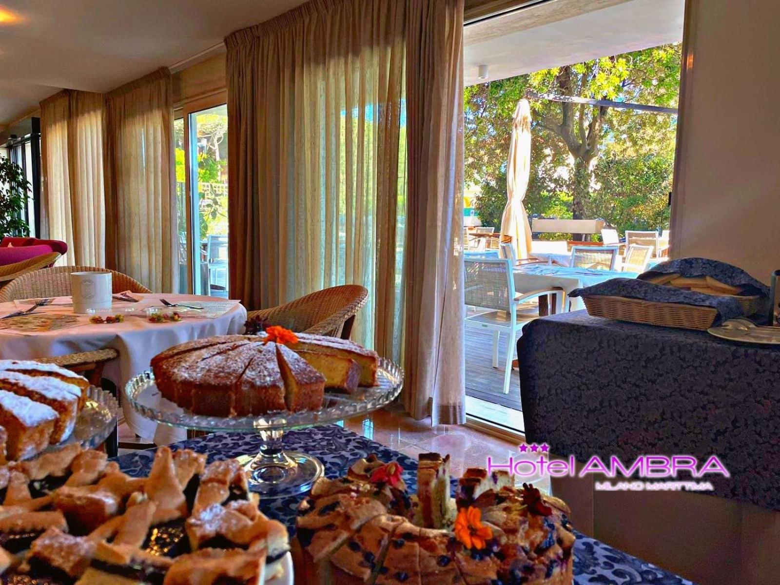 Hotel Ambra Milano Marittima Exterior foto