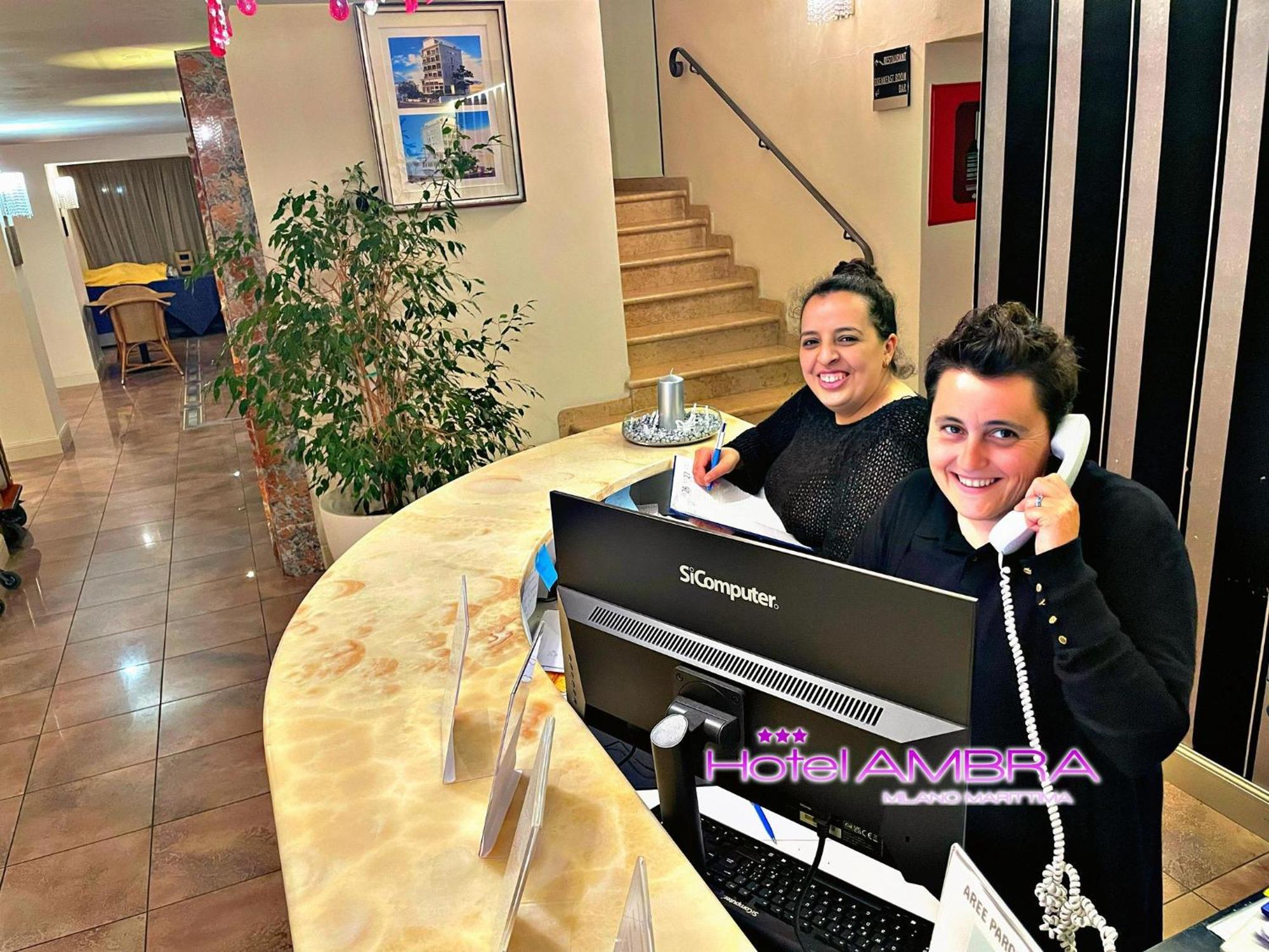Hotel Ambra Milano Marittima Exterior foto